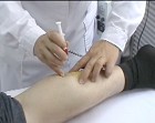 穴位注射操作示意图 
